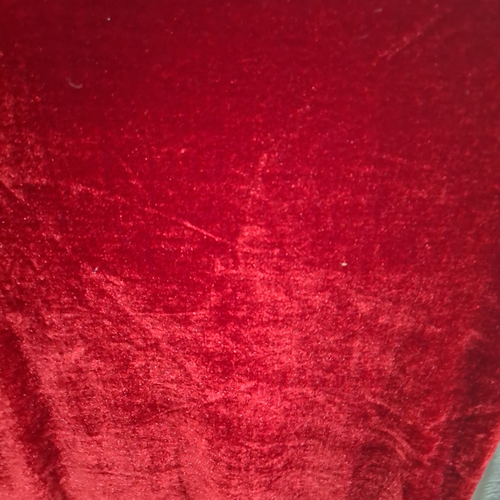 Basic Editions Red Velvet Dress - Picture 3 of 10